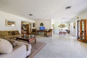 7470 SW 104th St, Miami, FL 33156, Sold 04/17/25