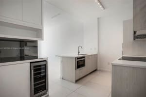 501 Ne 31st St 204, Miami