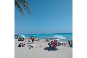 3121 S Ocean Dr APT 210, Hallandale Beach, FL 33009, Sold 06/14/24