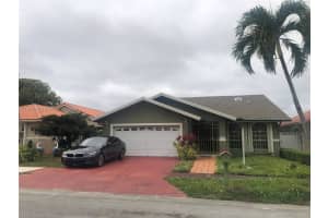5448 SW 142nd Pl, Miami, FL 33175, Sold 04/15/24