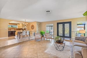 7400 Sabal Dr, Miami Lakes, FL 33014, Sold 03/04/25