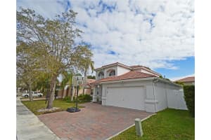 135 Gables Blvd, Weston, FL 33326, Sold 04/25/24