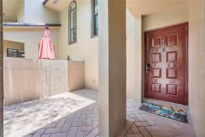 2352 NW 39th Ave #2352, Coconut Creek, FL 33066, Sold 04/25/24