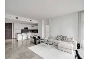 88 SW 7th St Apt 907, Miami, FL 33130, Sold 04/15/24