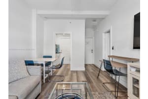 3030 Collins Ave #1f, Miami Beach, FL 33140, Sold 05/01/24