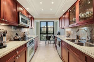 1121 Crandon Blvd APT E401, Key Biscayne, FL 33149, Sold 04/26/24