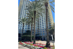 19501 W Country Club Dr APT 209, Aventura, FL 33180, Sold 05/14/24