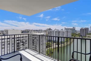 2750 NE 183rd St APT 2509, Aventura, FL 33160, Sold 10/10/24