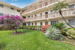 16801 NE 13th Ave APT 106, Miami, FL 33162, Sold 12/13/24