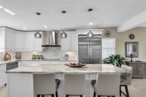 416 S Coconut Palm Blvd, Tavernier, FL 33070, Sold 06/05/24