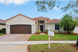 14390 SW 35th St, Miramar, FL 33027, Sold 04/22/24