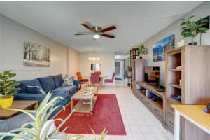 206 SE 10th St APT 105, Dania Beach, FL 33004, Sold 08/30/24