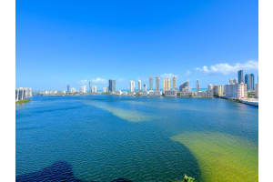 2600 Island Blvd APT 1804, Aventura, FL 33160, Sold 10/28/24
