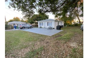 10220 SW 177th St, Miami, FL 33157, Sold 12/03/24