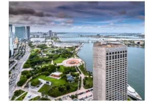 325 S Biscayne Blvd, Miami, FL 33131, Sold 03/04/24