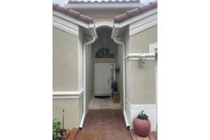 16720 SW 36th St, Miramar, FL 33027, Sold 04/18/24