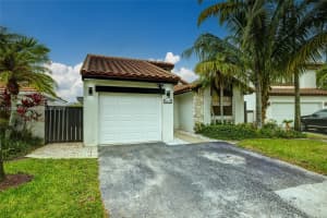 18177 NW 62nd Ct, Hialeah, FL 33015, Sold 05/10/24