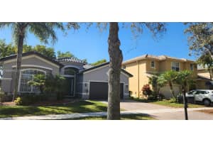 19100 Seneca Ave, Weston, FL 33332, Sold 04/12/24