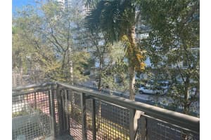 6000 Collins Ave APT 307, Miami Beach, FL 33140, Sold 06/19/24