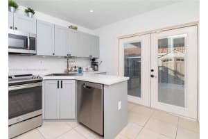 8535 NW 189th Ln, Hialeah, FL 33015, Sold 04/08/24
