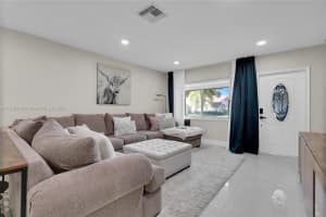 7304 Westwood Dr, Tamarac, FL 33321, Sold 04/24/24