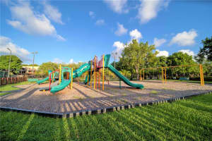 6666 SW 115th Ct APT 309, Miami, FL 33173, Sold 05/22/24