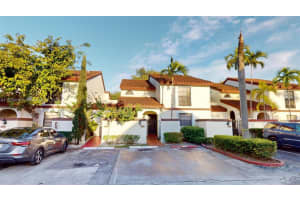 337 Ives Dairy Rd # 337-05, Miami, FL 33179, Sold 05/30/24