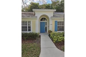 11040 Palm Ridge Ln, Tamarac, FL 33321, Sold 07/05/24