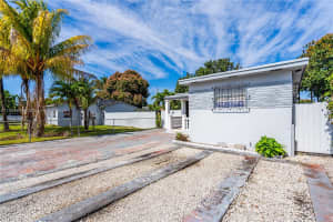 547 E 35th St, Hialeah, FL 33013, Sold 09/10/24