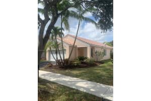 4327 Magnolia Ridge Dr, Weston, FL 33331, Sold 05/08/24