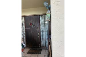 14265 Kendale Lakes Cir, Miami, FL 33183, Sold 05/28/24