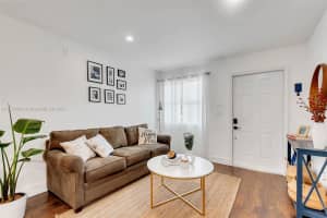 15330 SW 134th Pl APT 310, Miami, FL 33177, Sold 04/23/24