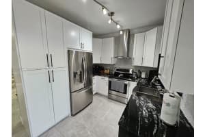 11421 NW 33rd St, Sunrise, FL 33323, Sold 05/01/24