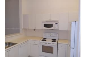 1663 SE 29th St UNIT 204, Homestead, FL 33035, Sold 07/05/24