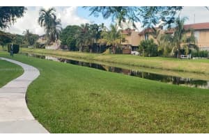 10367 N Kendall Dr APT E7, Miami, FL 33176, Sold 06/20/24