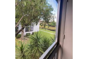 10367 N Kendall Dr APT E7, Miami, FL 33176, Sold 06/20/24