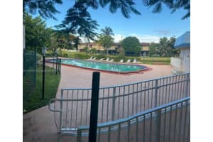 10367 N Kendall Dr APT E7, Miami, FL 33176, Sold 06/20/24