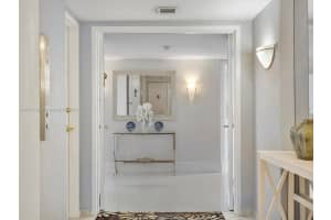 4300 N Ocean Blvd #18e, Fort Lauderdale, FL 33308, Sold 07/03/24