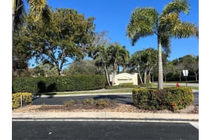 1255 Imperial Lake Rd, West Palm Beach, FL 33413, Sold 07/22/24