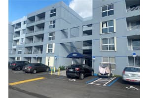 8201 NW 8th St # 1-205, Miami, FL 33126, Sold 11/09/24