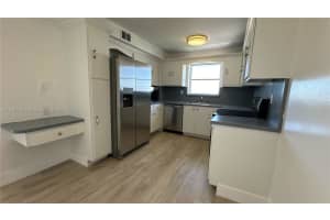 2780 NE 183rd St APT 2102, Aventura, FL 33160, Sold 05/13/24