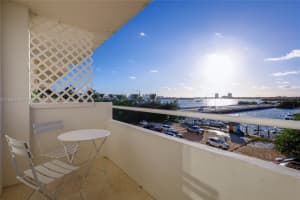 7904 West Dr APT 305, North Bay Village, FL 33141, - MLS#A11540429