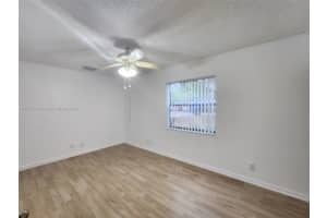 7 Crossings Cir, Boynton Beach, FL 33435, Sold 04/08/24