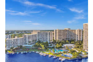 2500 Parkview Dr APT 310, Hallandale Beach, FL 33009, Sold 10/02/24