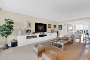 789 Crandon Blvd APT 803, Key Biscayne, FL 33149, Sold 08/29/24