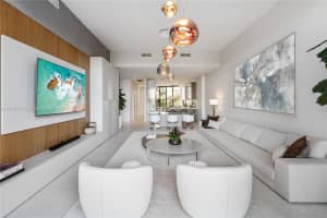 2811 S Bayshore Dr #4b, Miami, FL 33133, Sold 04/17/24