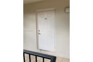 6713 N Kendall Dr APT 608, Pinecrest, FL 33156, Sold 04/04/24