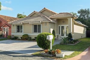 5150 SW 154th Pl, Miami, FL 33185, Sold 04/11/24