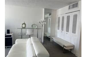 17021 N Bay Rd APT 922, Sunny Isles Beach, FL 33160, Sold 05/13/24
