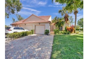7694 Coral Lake Dr, Delray Beach, FL 33446, Sold 06/20/24